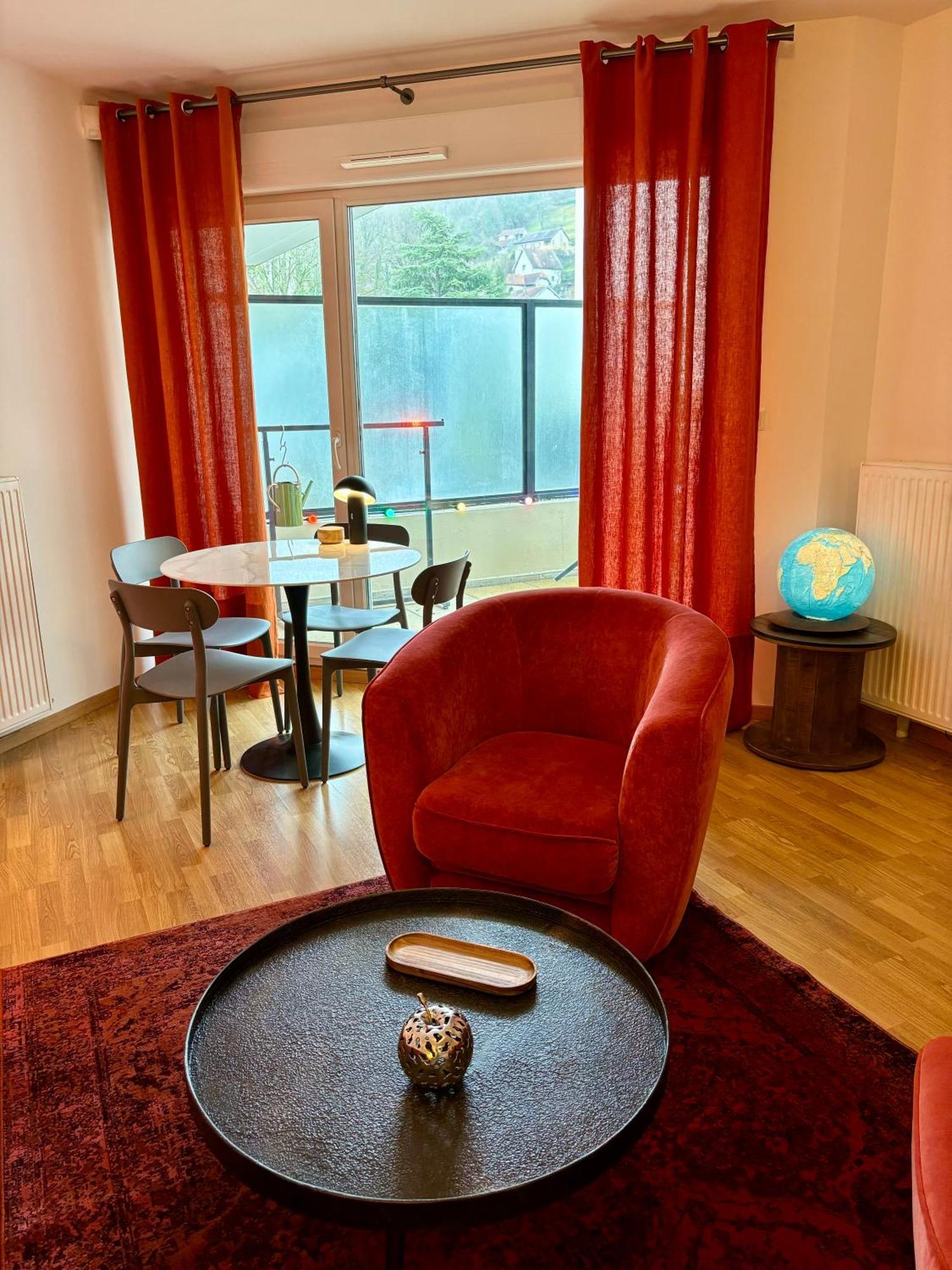 Appartement Proche Centre Parking & Terrasse Besançon Eksteriør billede